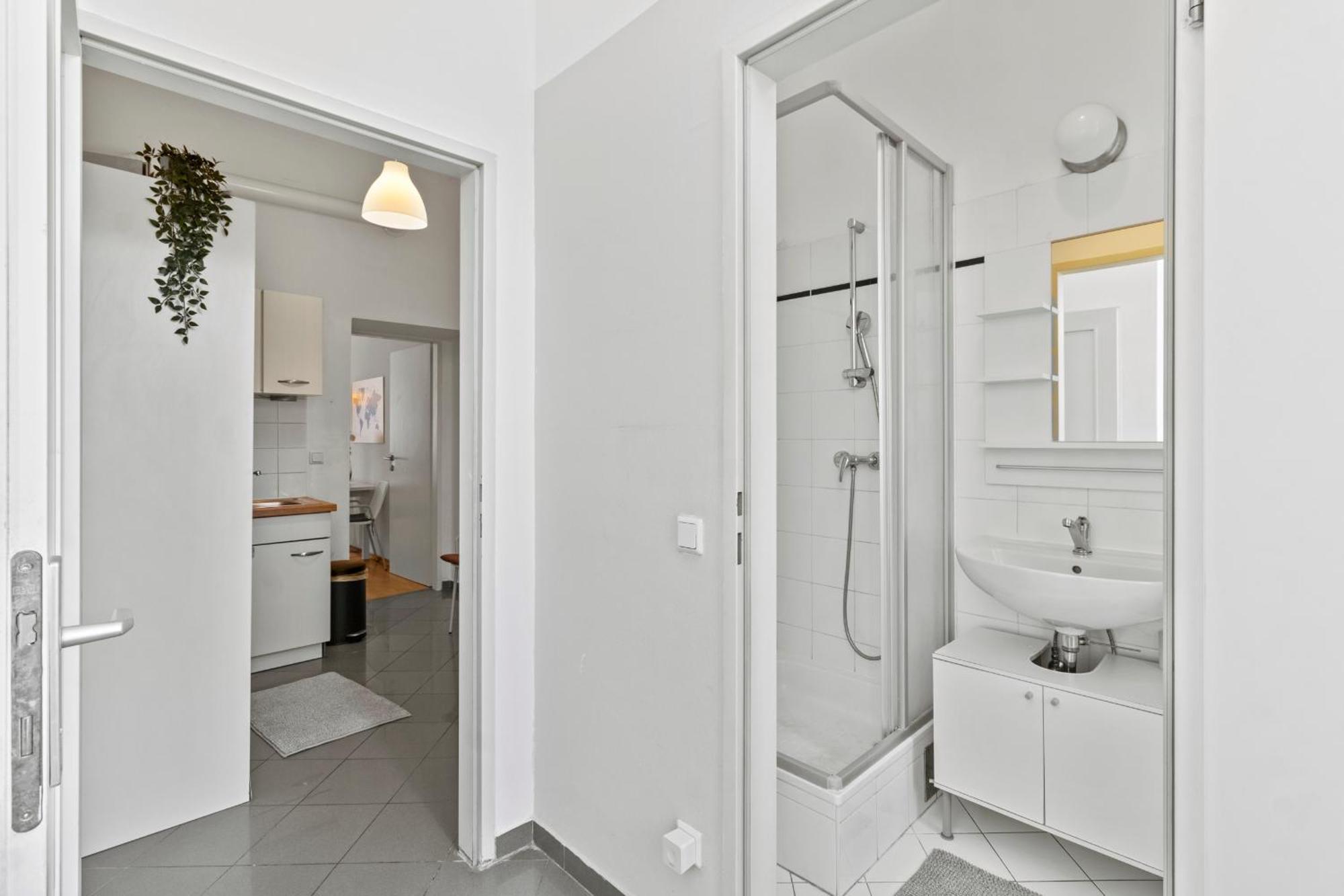 Stylish Apartment, 4 Min To U3 Zipperer Strasse Wien Exteriör bild